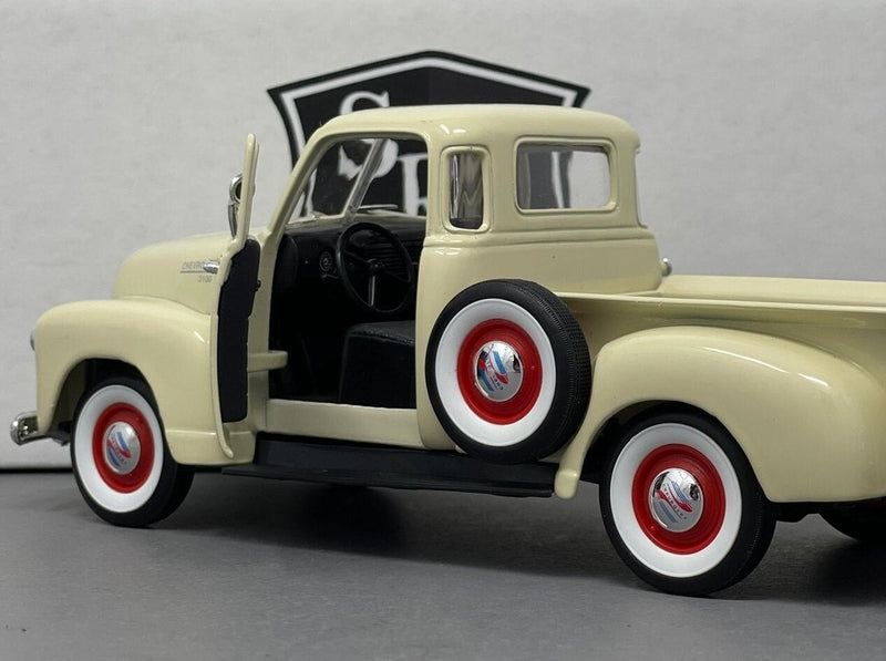 Chevrolet 3100 Pickup Truck - Welly 1:24 Diecast