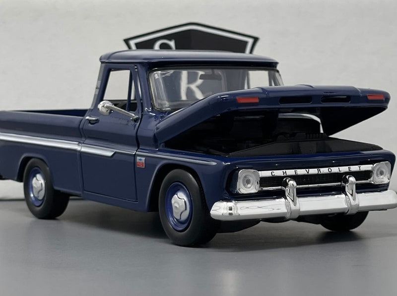 Chevrolet C10 Pickup - Motormax 1:24 Diecast